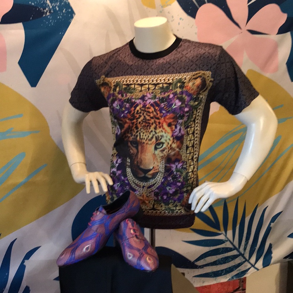Tiger print tee - Picture 10 of 17